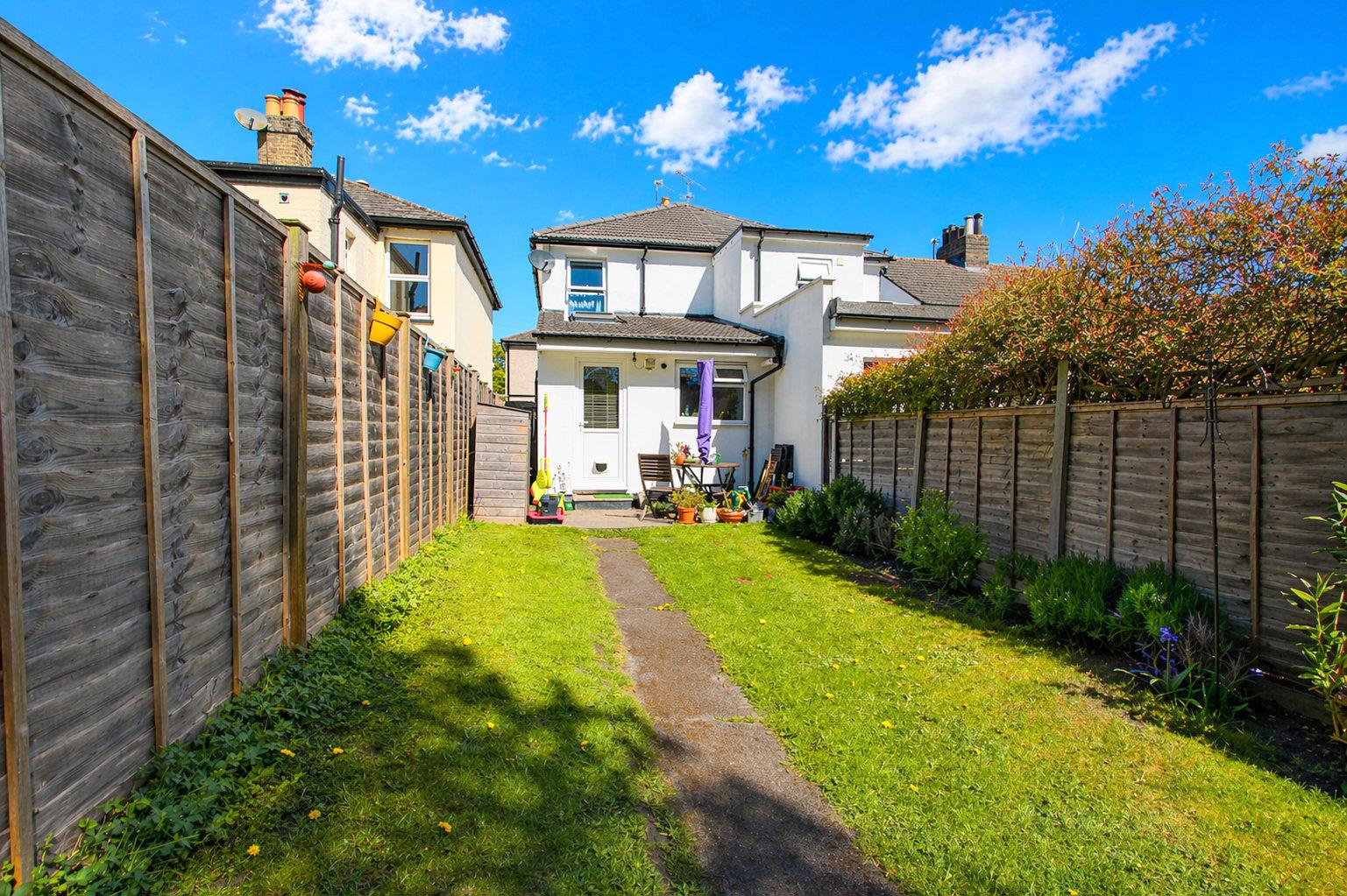 Upper Road, Wallington